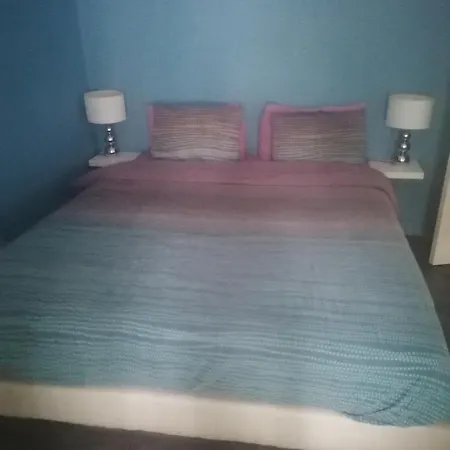 Chez Christine Homestay *