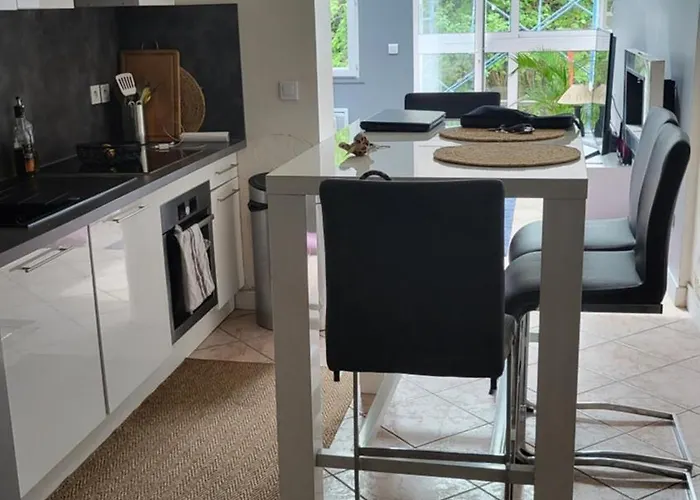 Chez Christine Accommodatie bij particulieren La Celle-Saint-Cloud